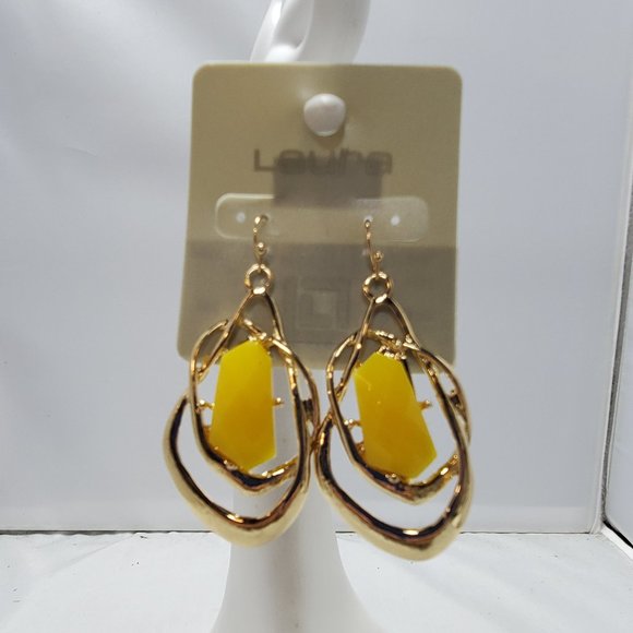 2 for $21 Laura Canada gold with yellow crystal drop earring - Picture 2 of 3
